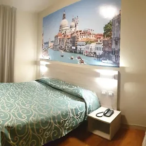 3* Hotell Altieri